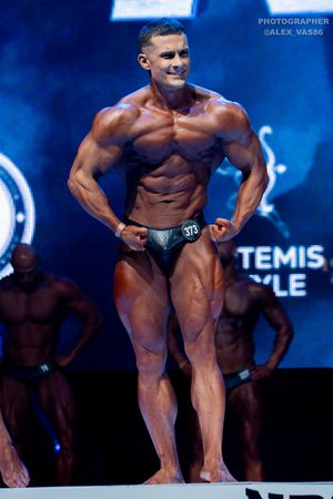 CLASSIC PHYSIQUE 178